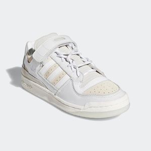 Ivy Park x Adidas Drip 2.0 White Forum Low Shoe